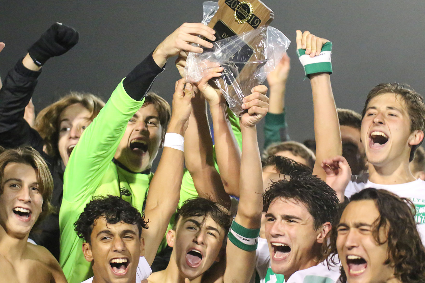 Mehlville vs. Lindbergh soccer